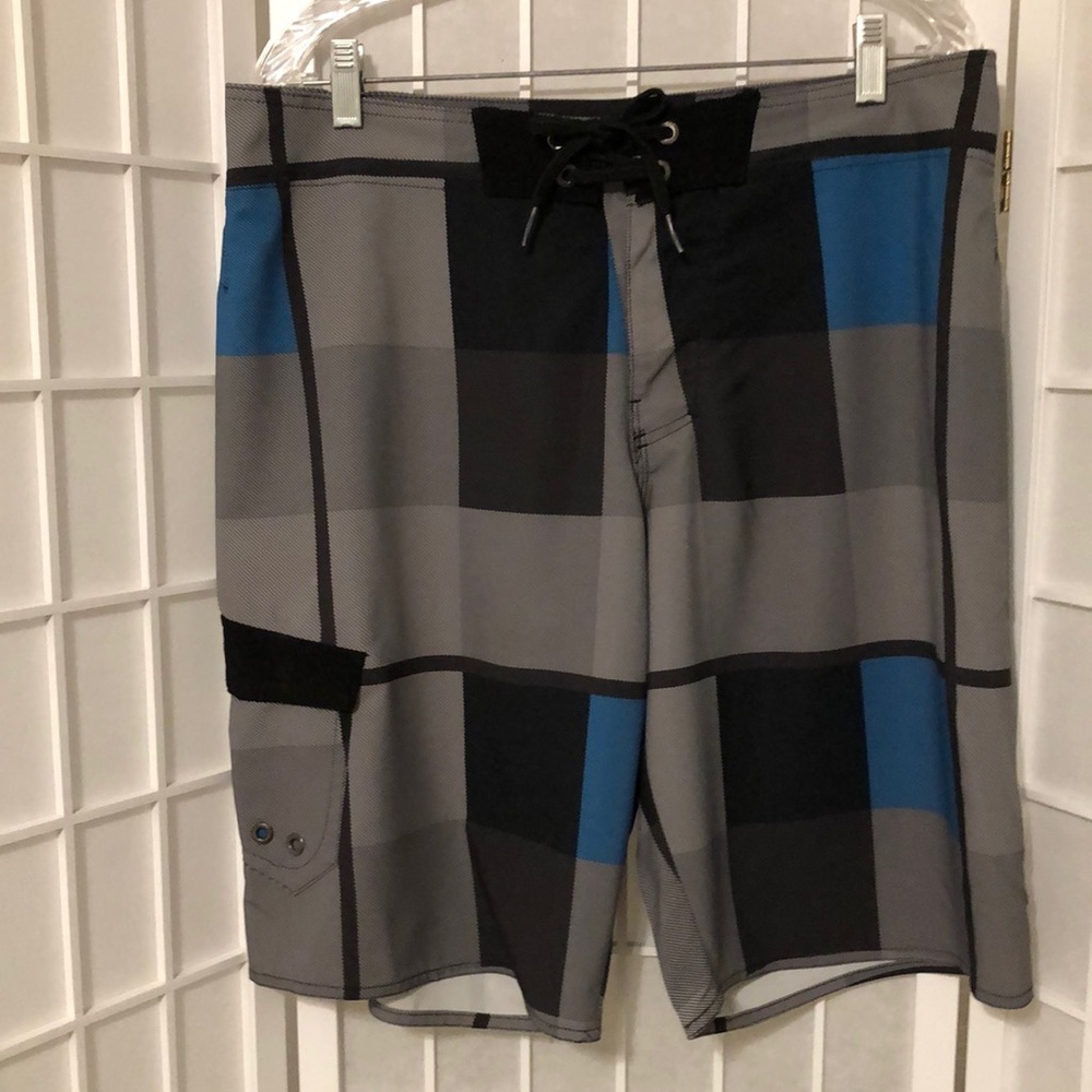 Tony Hawk Board Shorts in Geometric Blocks of Black, Blue, & Shades of Gray, 34.